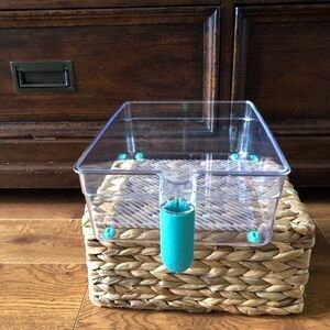 Frigidaire clear refrigerator food organizer with handle